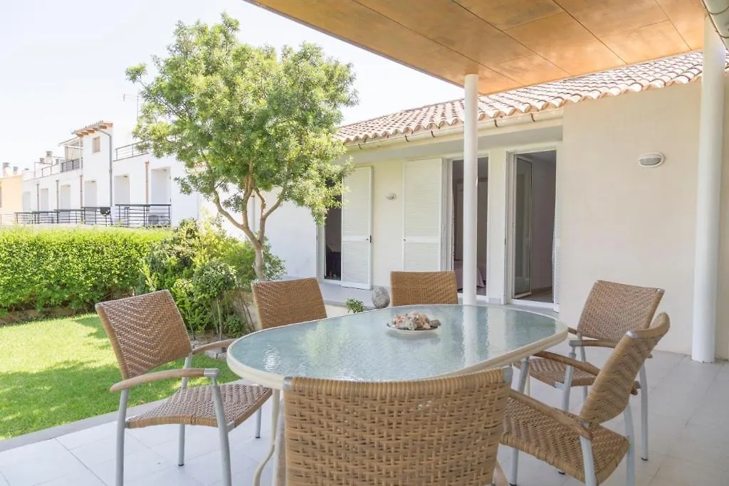 Can Francesc Wifi, Bbq, Garden, 200M From The Beach For 8 Port de Alcudia  Chalet Port de Alcudia (Mallorca)