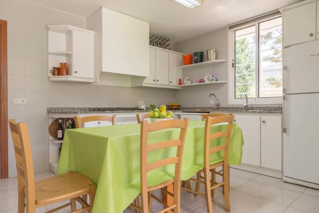 Can Francesc Wifi, Bbq, Garden, 200M From The Beach For 8 Port de Alcudia  0*, Port de Alcudia (Mallorca)