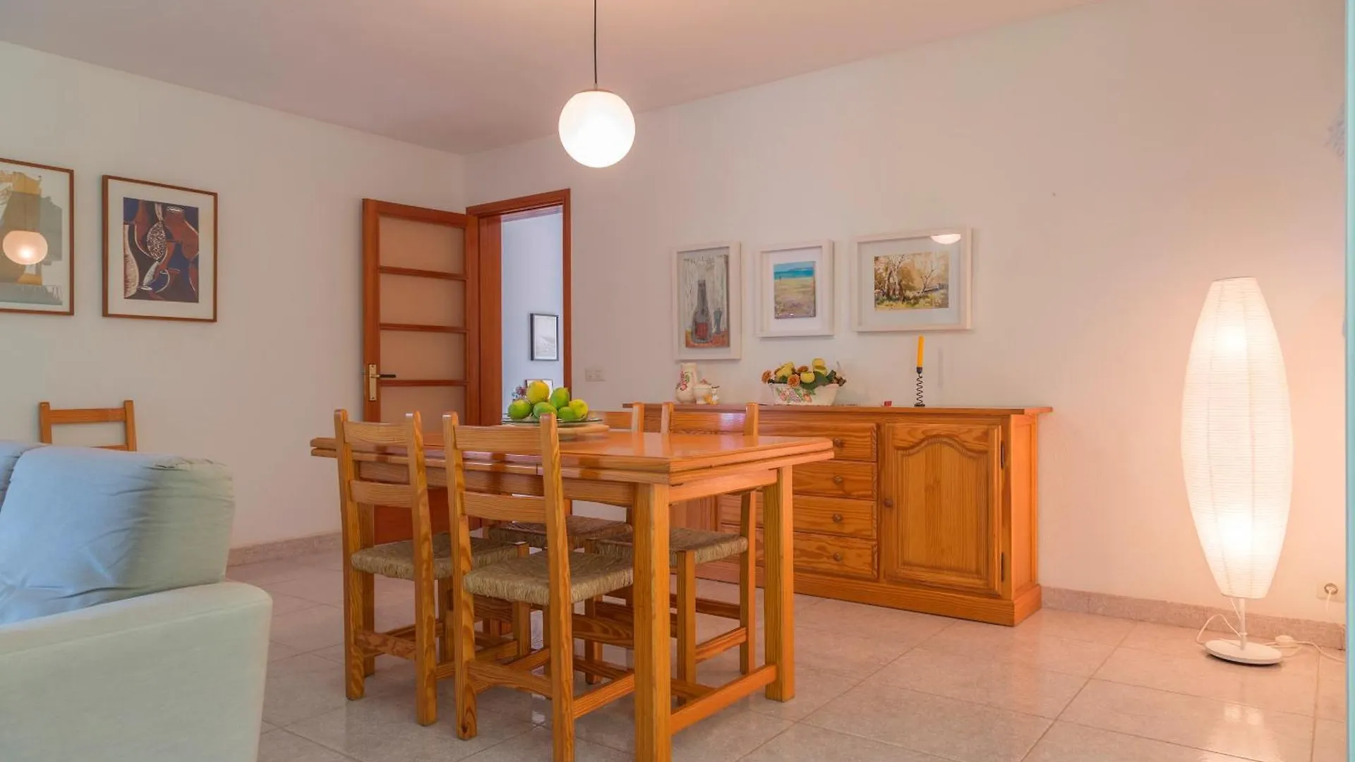 Can Francesc Wifi, Bbq, Garden, 200M From The Beach For 8 Port de Alcudia  0*, Port de Alcudia (Mallorca) Spain